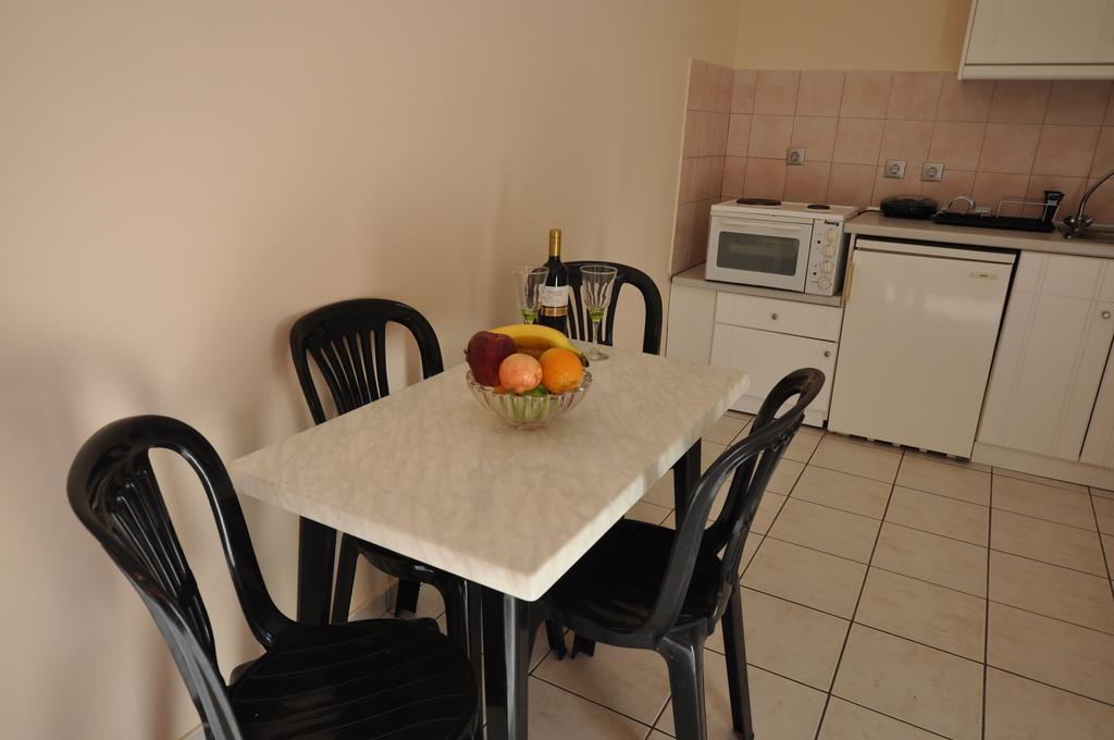 Ammos Apartman Róda Kültér fotó